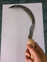 Load image into Gallery viewer, 8&quot; Curved Hook Sickle Saw
